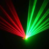 lazer show verde e vermelho